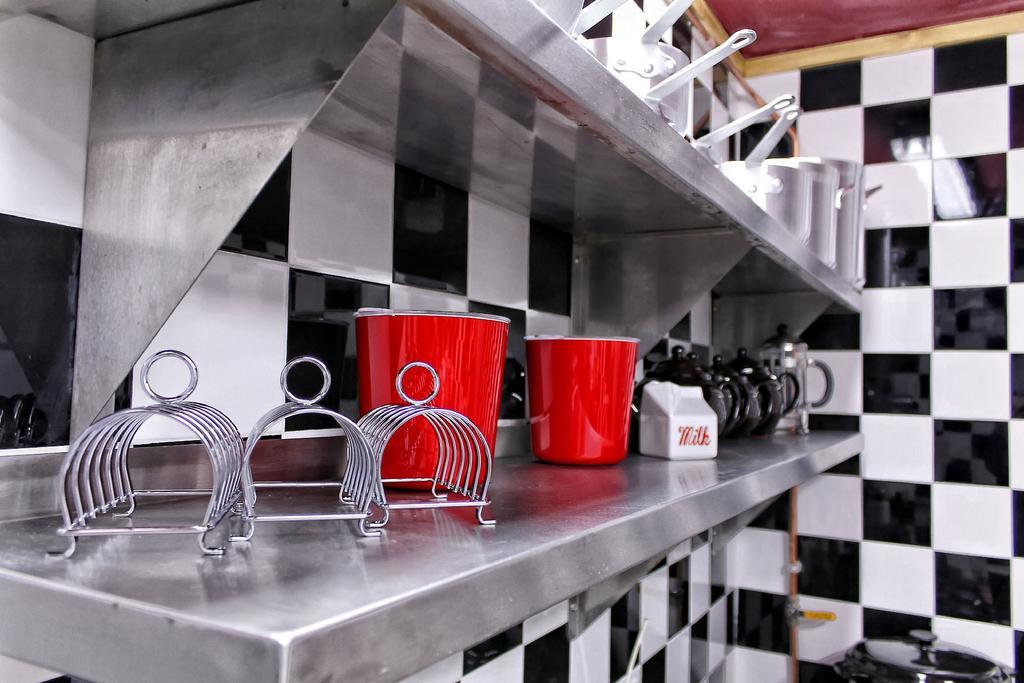 ケンダル Lumely Fee Bunkhouseアパートホテル エクステリア 写真